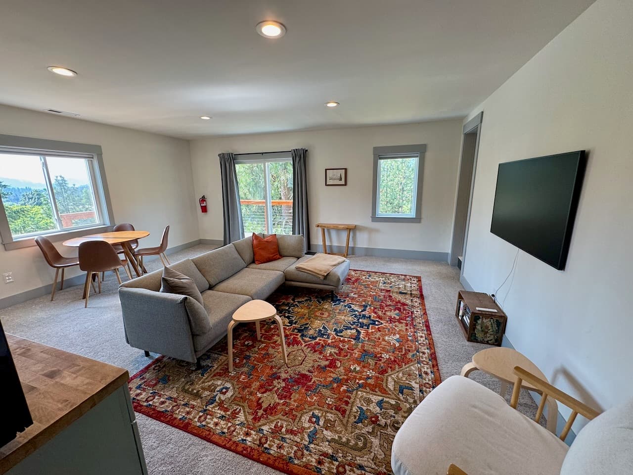 The One Bedroom - photo 3